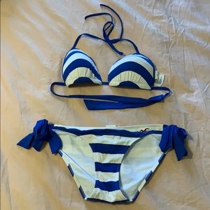 Hollister Bikini